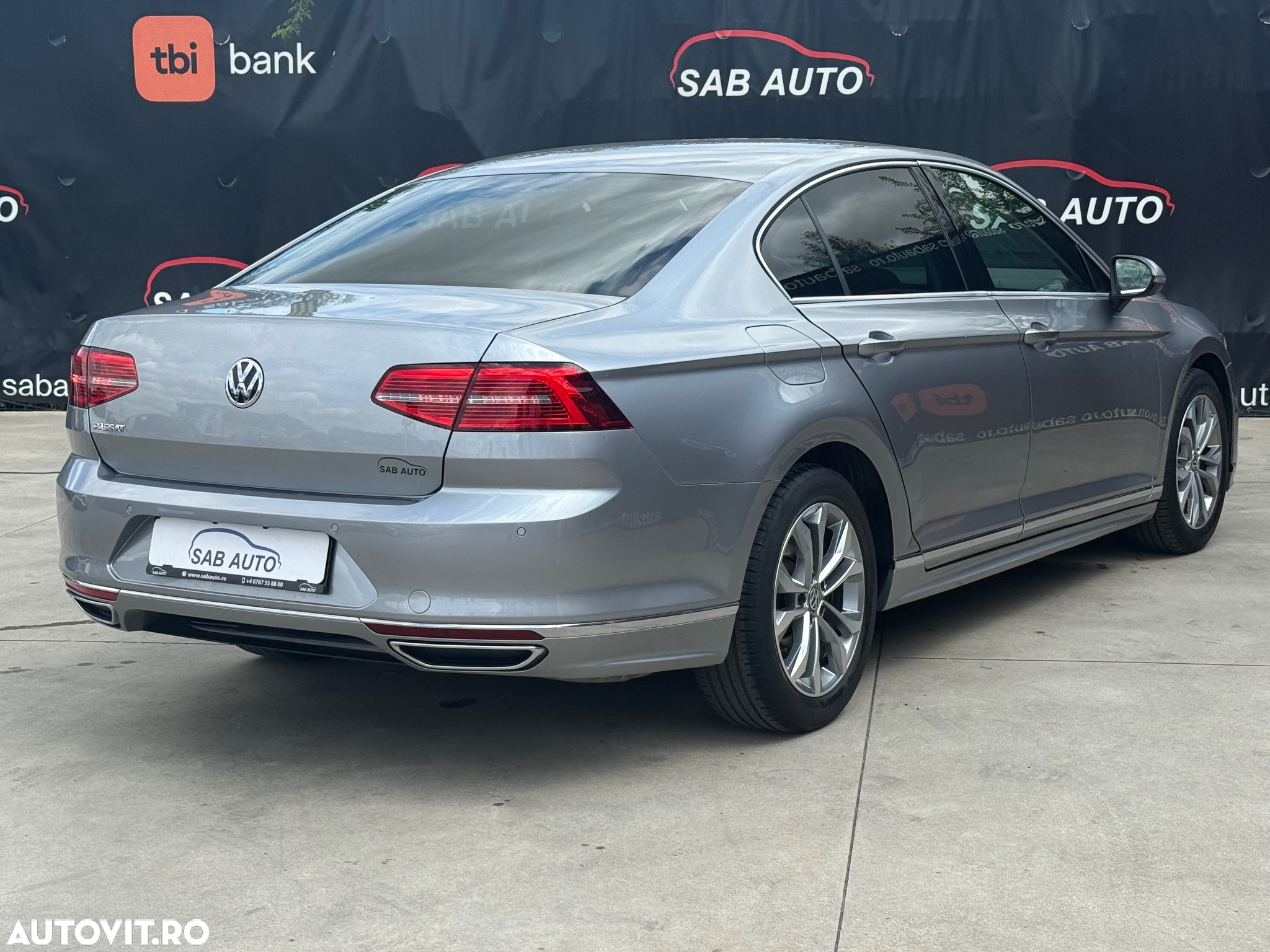 Volkswagen Passat 1.5 TSI OPF DSG Highline - 22