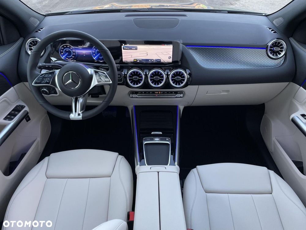 Mercedes-Benz EQA - 14