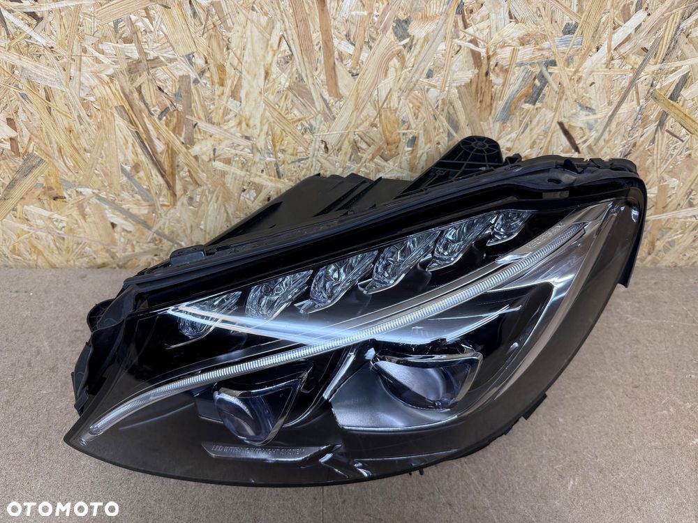 LAMPA LEWA FULL LED ILS MERCEDES BENZ C KLASA W205 A205 - 13