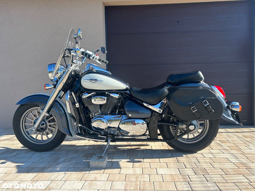 Suzuki Intruder - 7