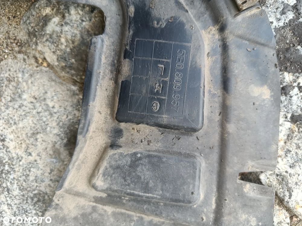 Nadkole Lewe Przednie Skoda Octavia 3 FL III lift Lewy Przód 5E0809957 - 14