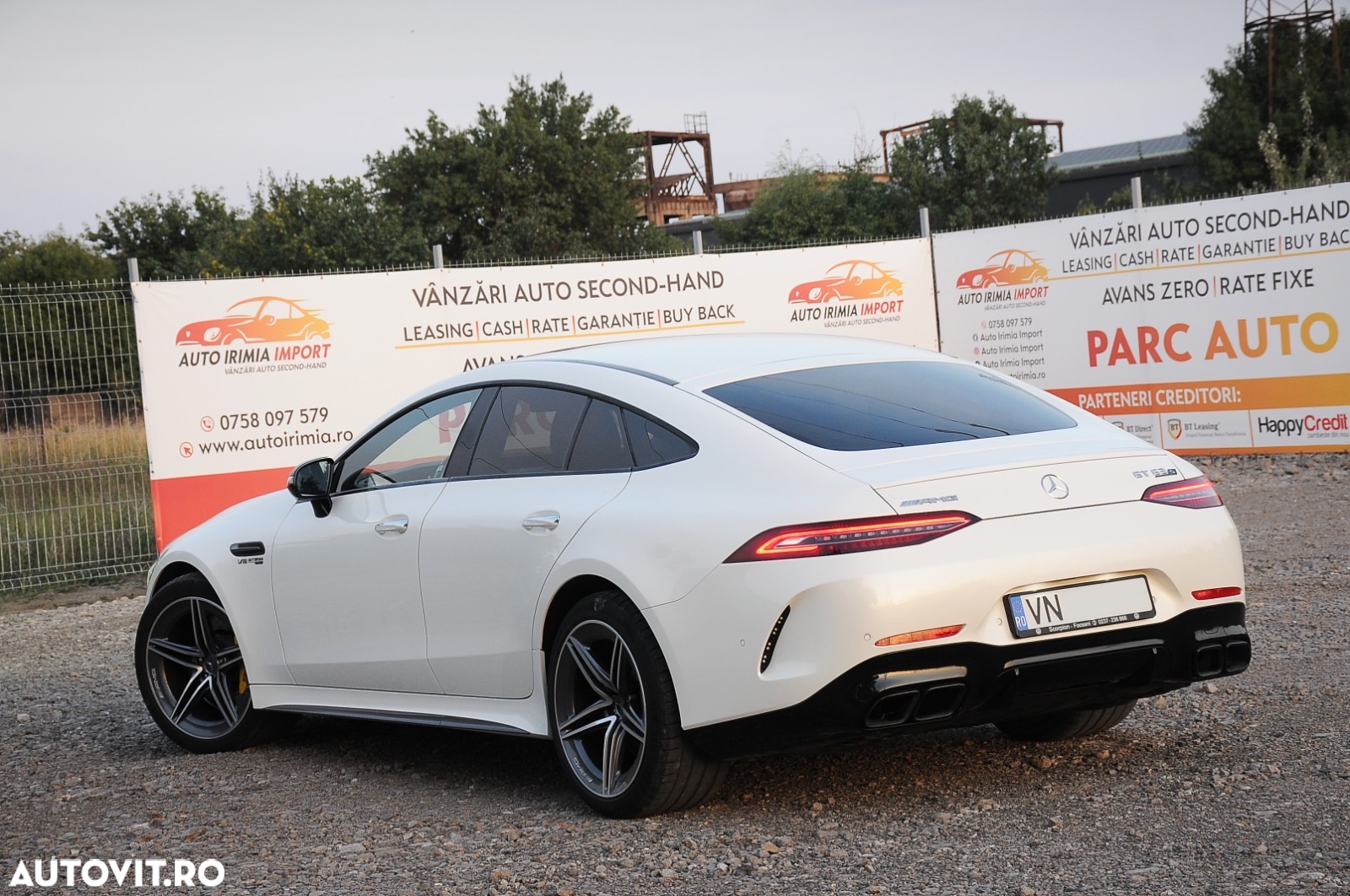 Mercedes-Benz AMG - 8