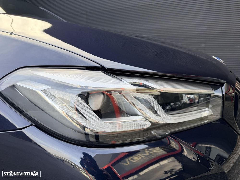 BMW 520 e Pack M - 38