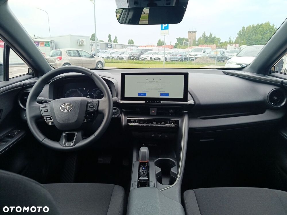 Toyota C-HR - 11