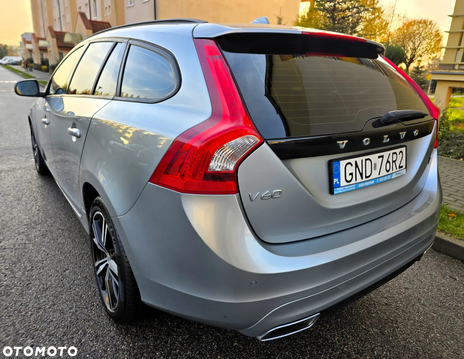 Volvo V60 D4 - 2