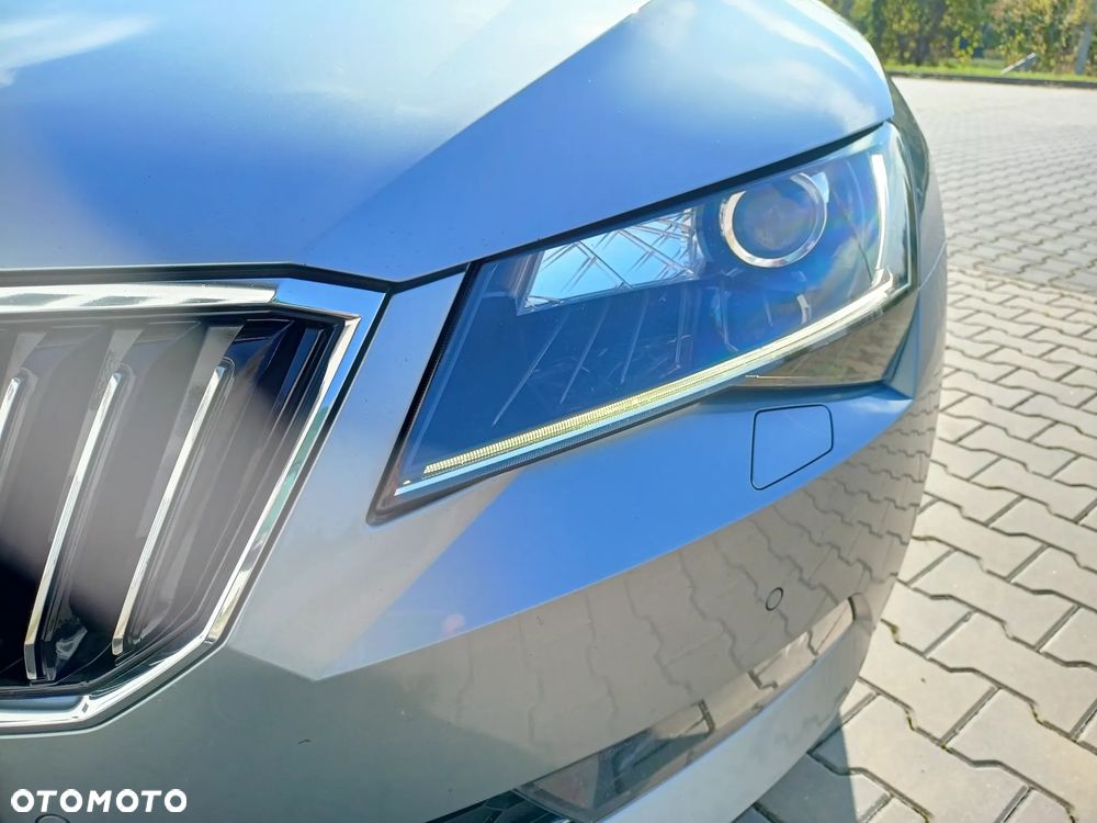 Skoda Superb 2.0 TDI Style - 6