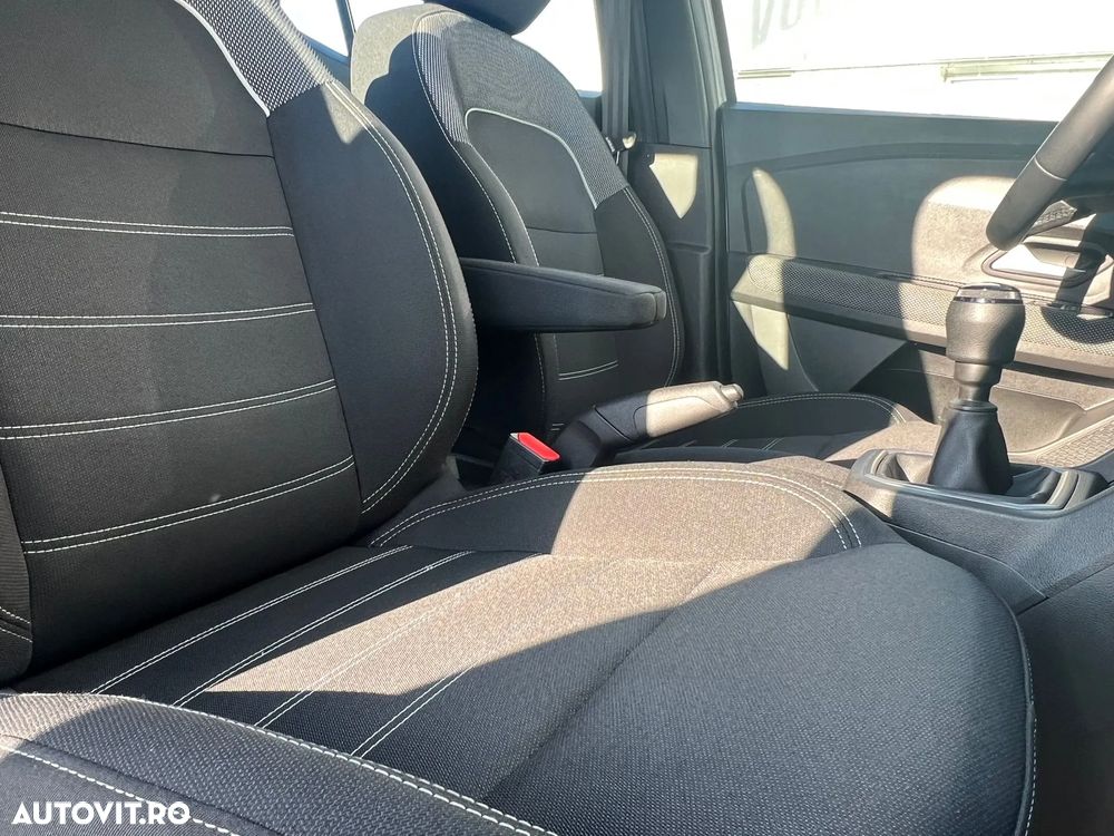 Dacia Sandero TCe 90 MT5 Expression - 21
