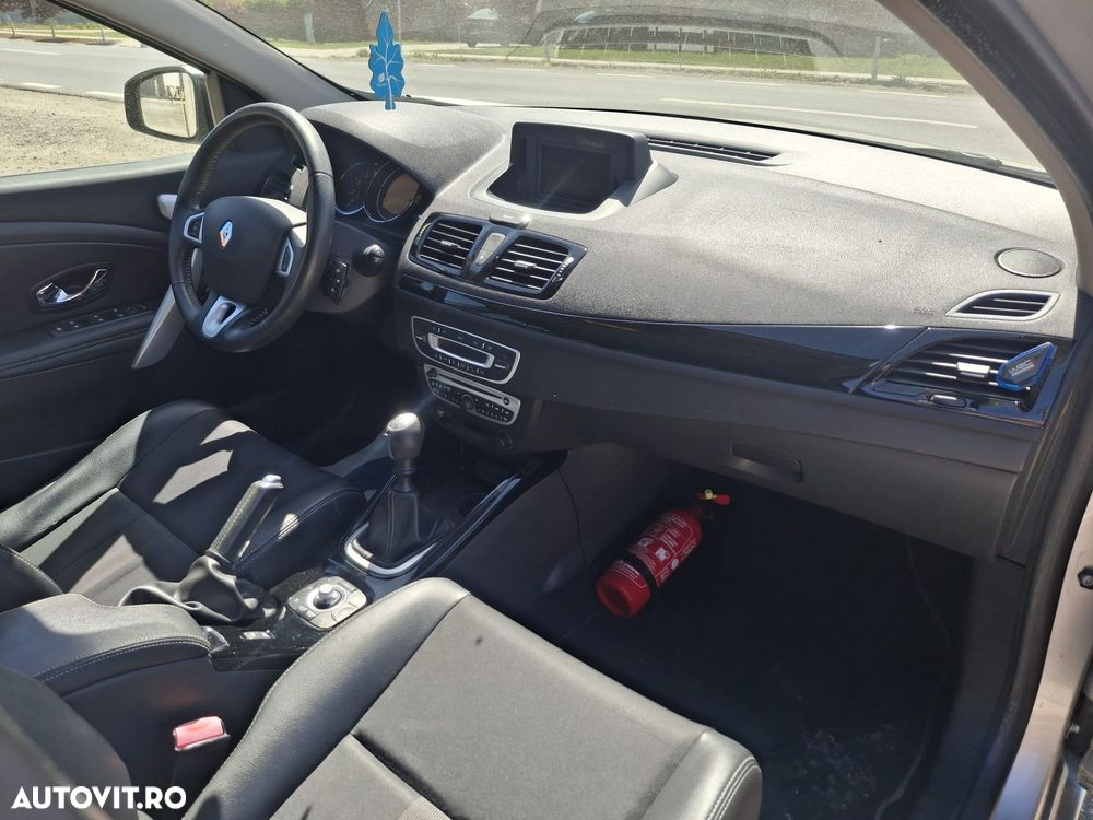 Renault Megane ENERGY dCi 110 Start & Stop Bose Edition - 3