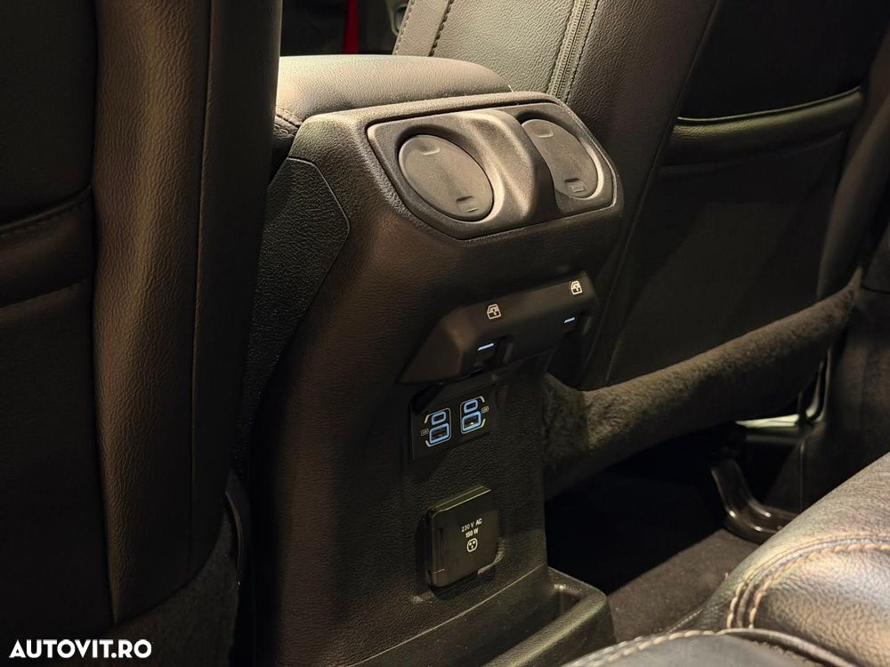 Jeep Wrangler - 38