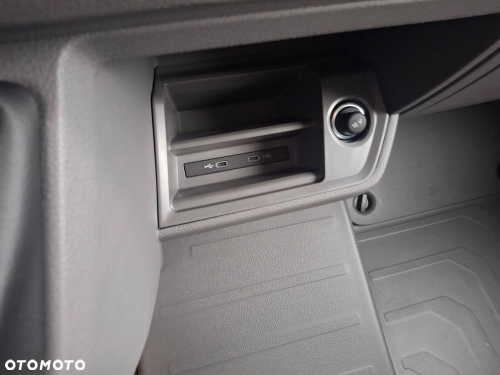 Volkswagen Crafter Skrzynia z plandeką - 30