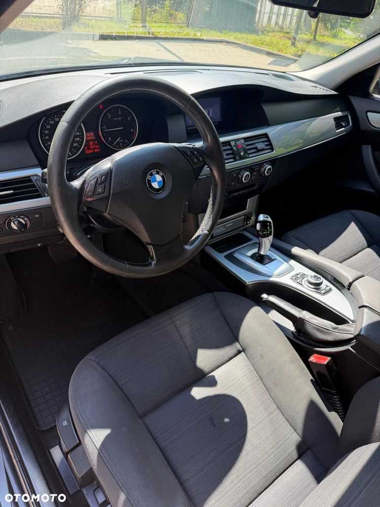 BMW Seria 5 520d - 10