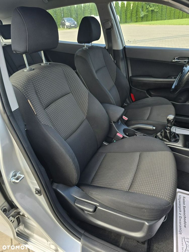 Hyundai i30 - 23