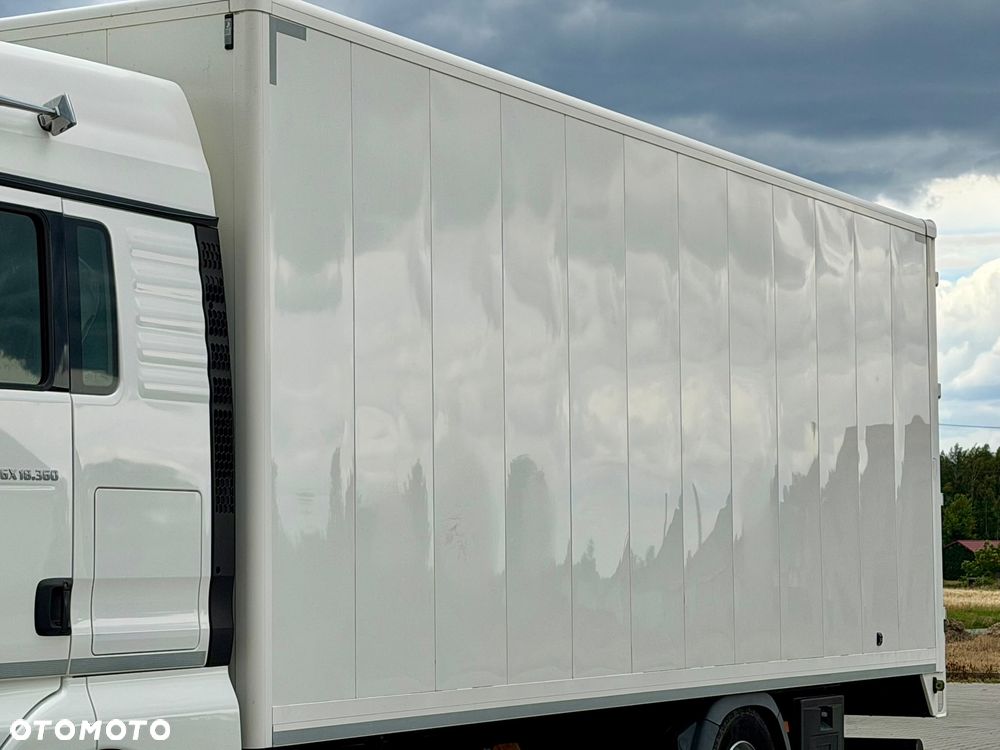 MAN TGX 18.360 / KONTENER / 18 EUROPALET / AUTOMAT / EURO 6 / SYPIALKA / ŁADOWNOŚĆ 7 728 KG / 2018 ROK / SPROWADZONY - 15