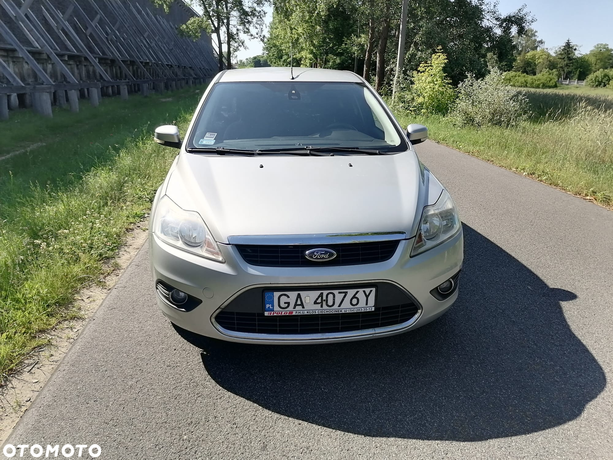 Ford Focus 1.6 16V Ghia - 8