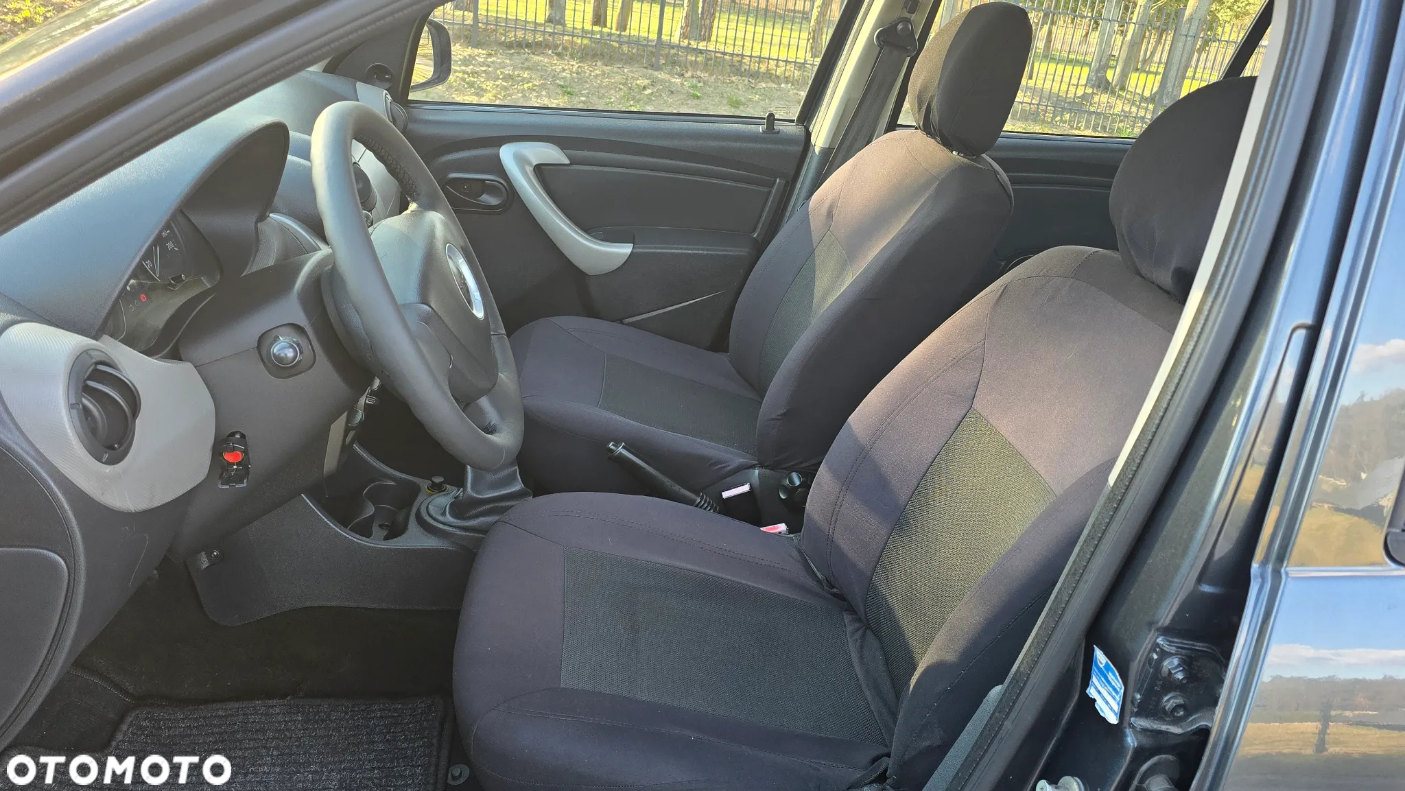 Dacia Sandero 1.2 16V - 8