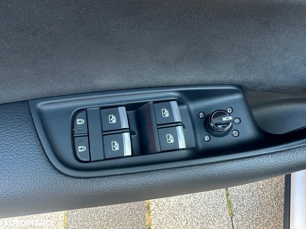 Audi Q8 - 30