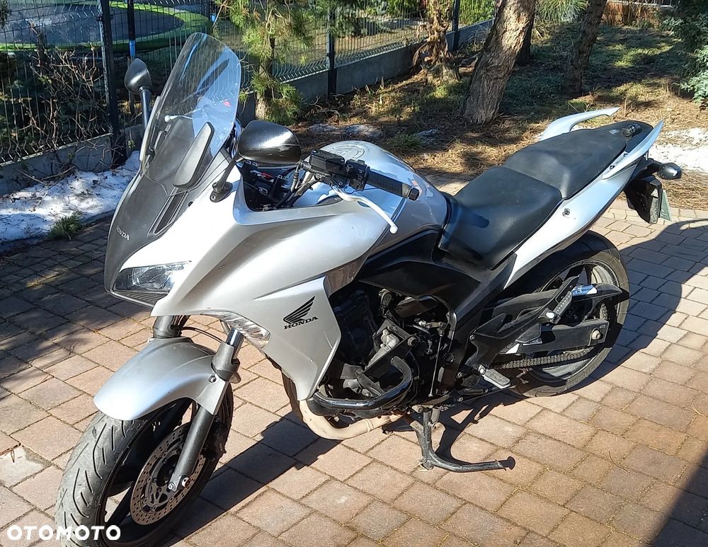 Honda CBF - 1