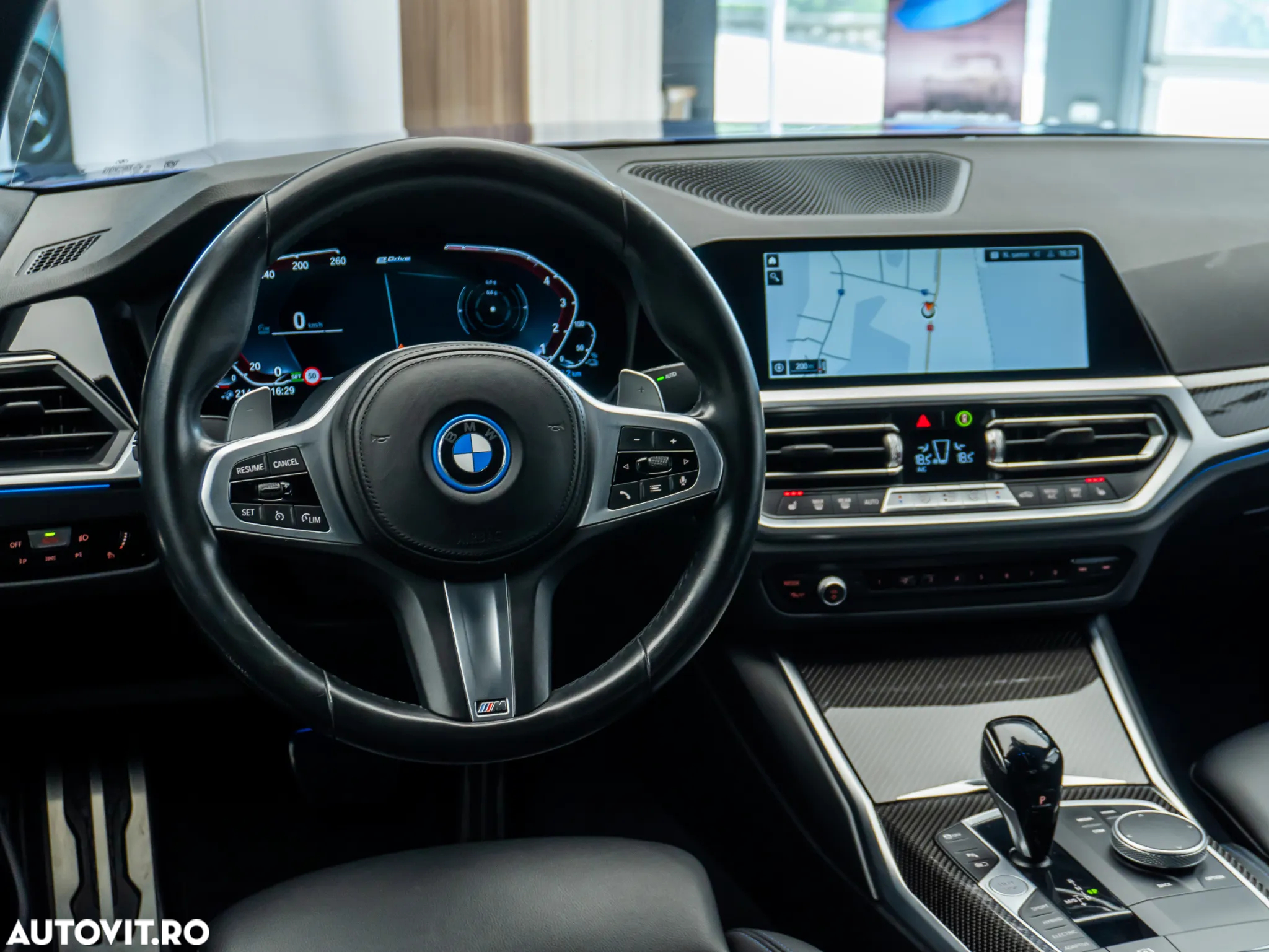 BMW Seria 3 330e Aut. M Sport - 21