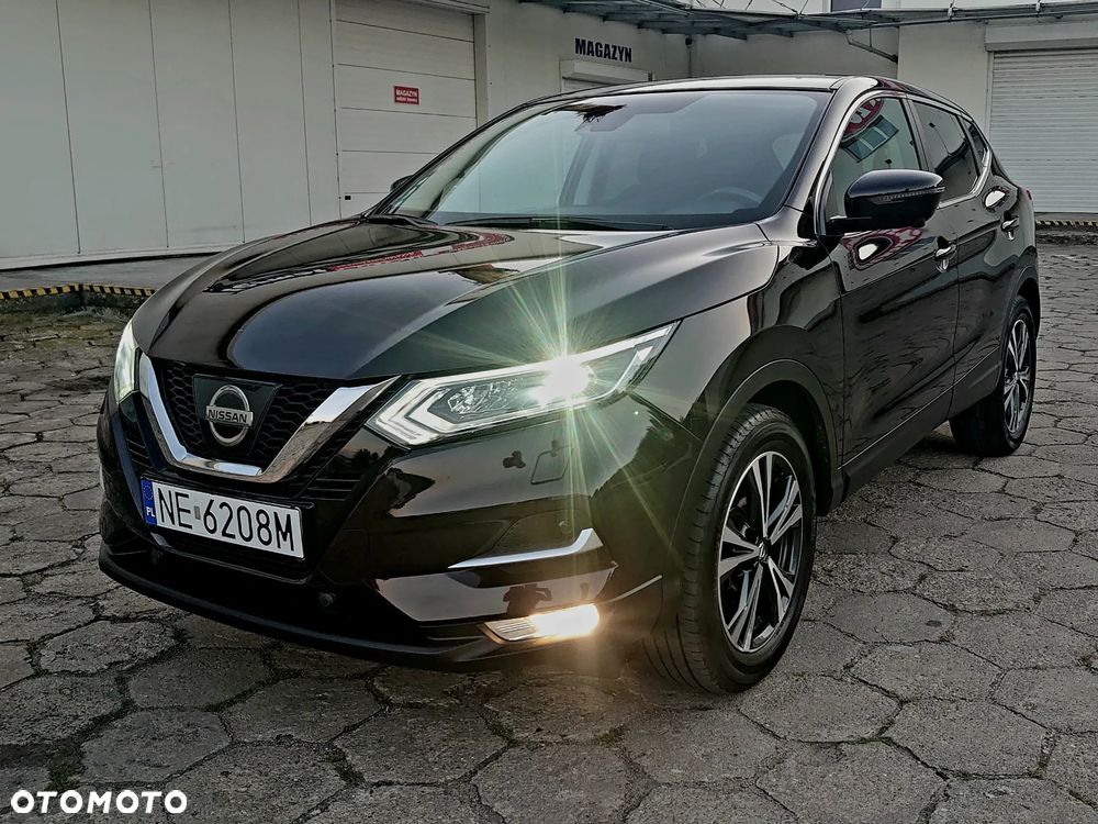 Nissan Qashqai 1.2 DIG-T 360 - 1
