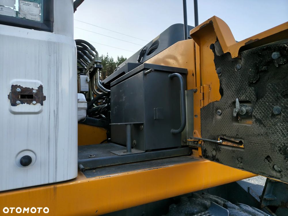 Liebherr A904C Litronic Koparka kołowa - 18