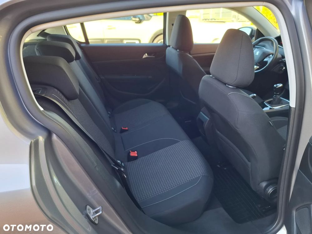 Peugeot 308 1.5 BlueHDi Active S&S - 29