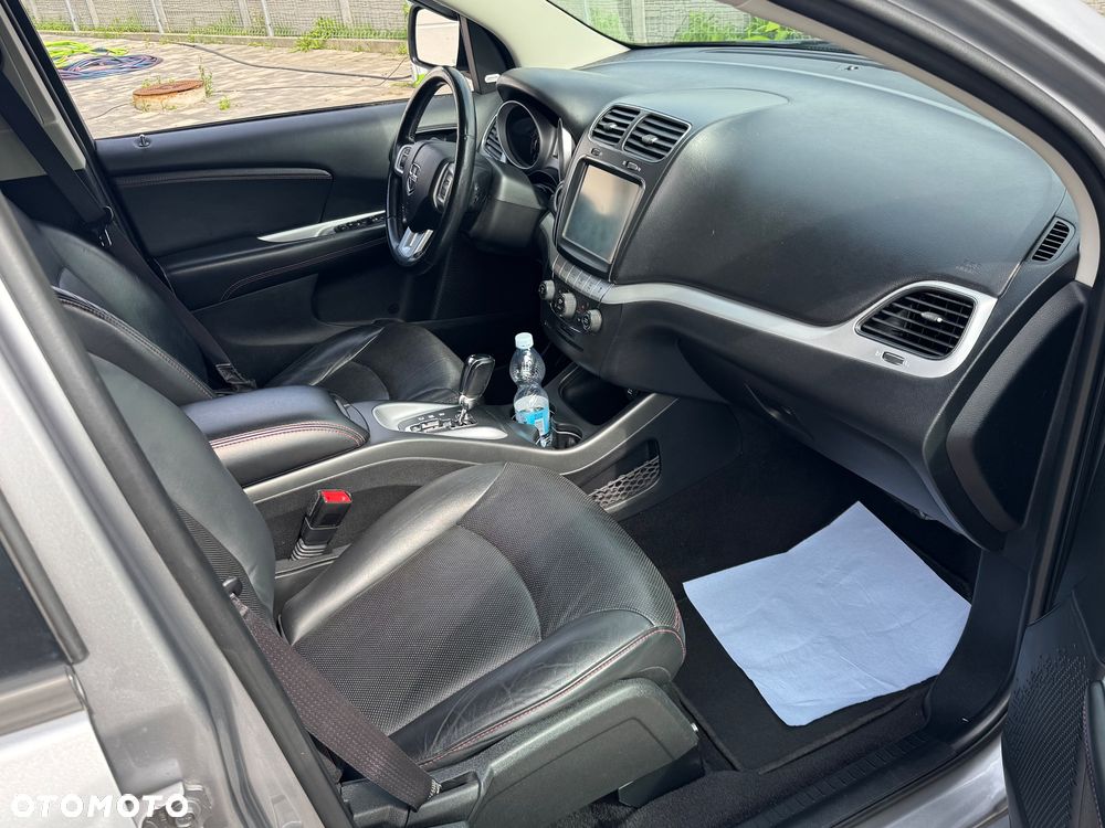 Dodge Journey - 12