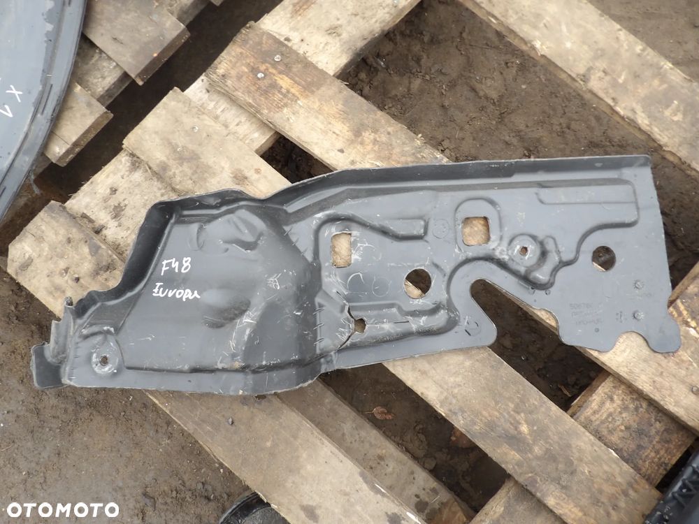 BMW - F48,X1 - WYGŁUSZENIE ŚCIANY GRODZIOWEJ - 7298907 - 1