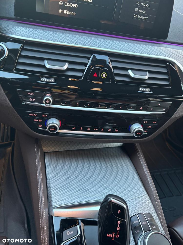 BMW Seria 5 530d - 12