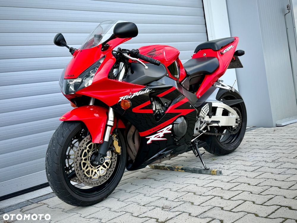 Honda CBR - 6