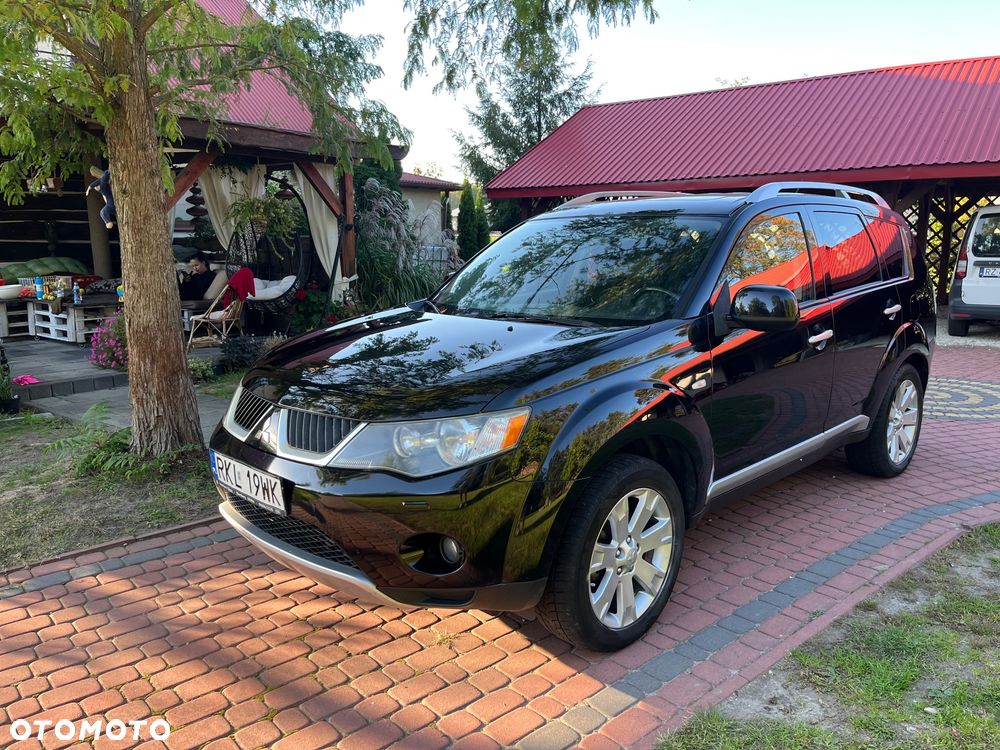 Mitsubishi Outlander 2008 photo 2