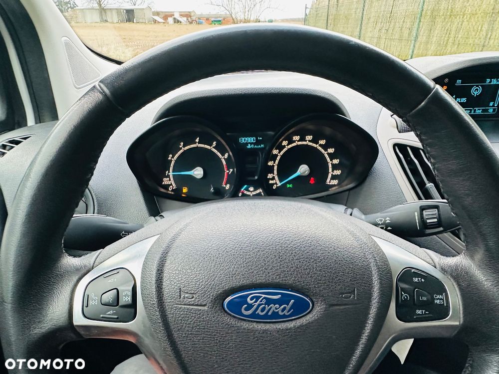 Ford Tourneo Courier 1.0 EcoBoost S&S Ambiente - 17