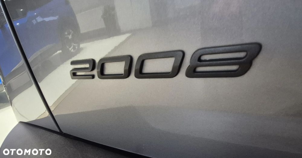 Peugeot 2008 PureTech 130 Allure S&S EAT8 - 34