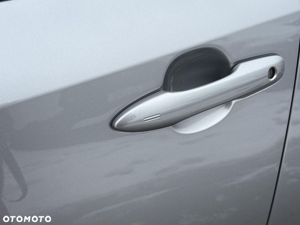 Toyota Corolla 1.8 Hybrid Comfort - 27