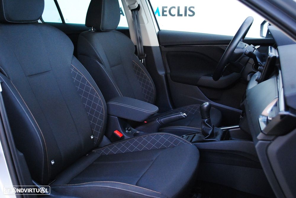 Skoda Kamiq 1.0 TSI Ambition - 19