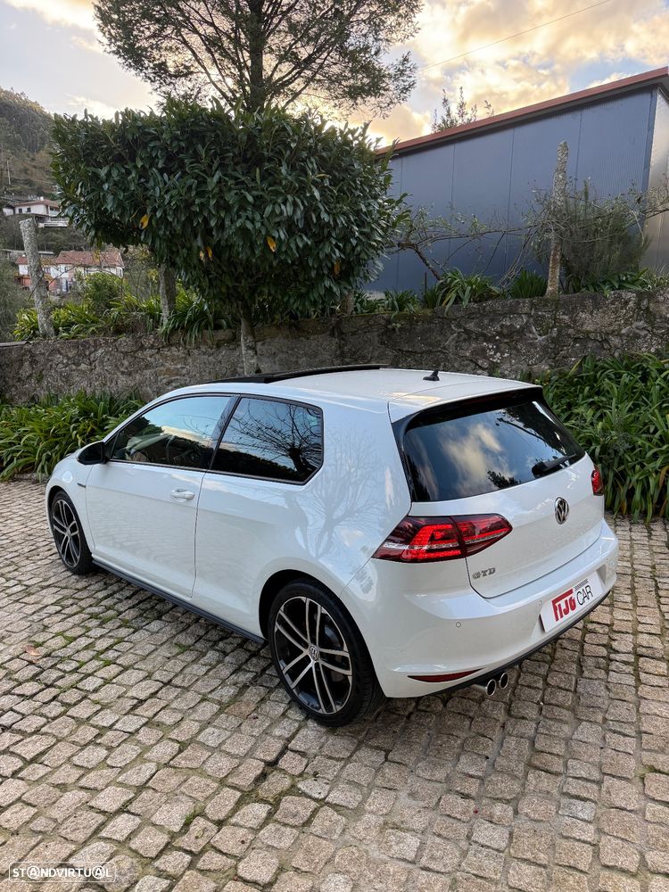 VW Golf 2.0 TDi GTD - 7