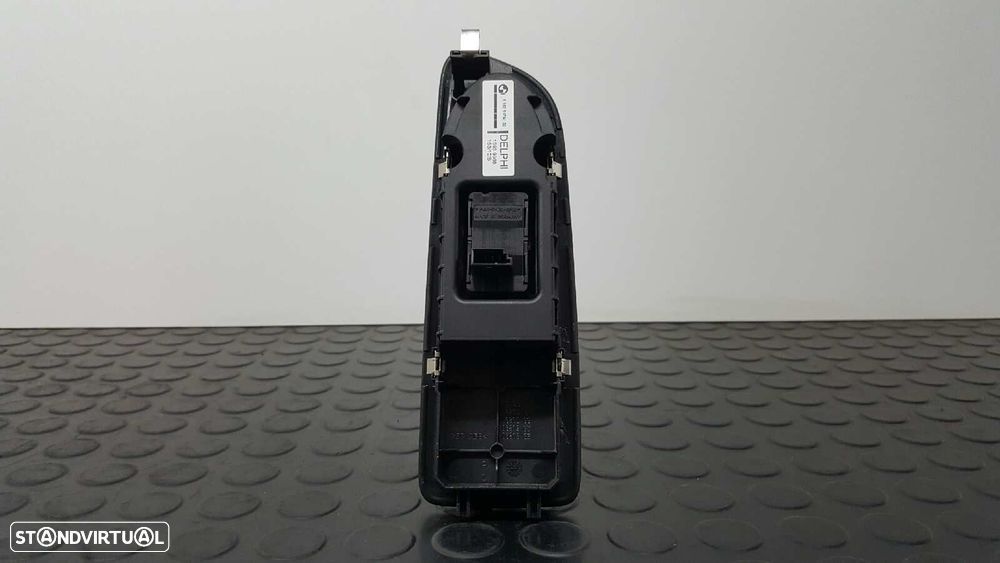 COMANDO DO ELEVADOR FRENTE DIREITO BMW SERIE 1 BERLINA (E81/E87) 116D - 5