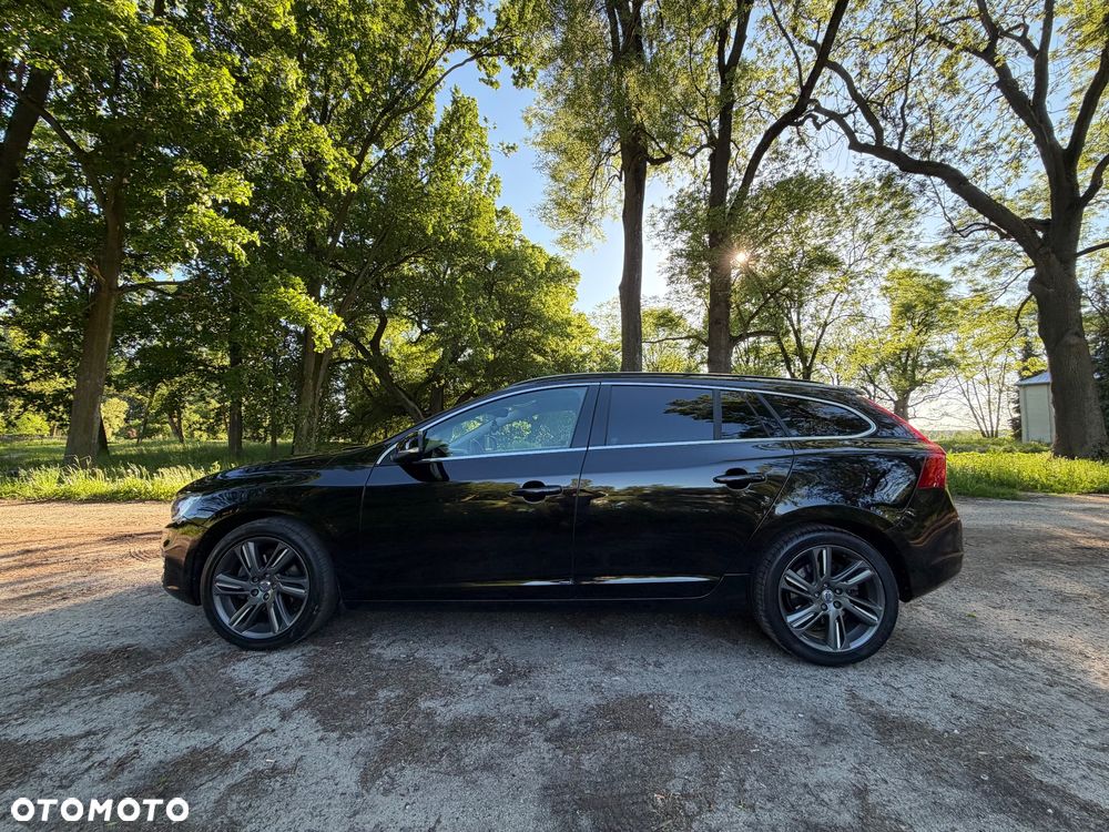 Volvo V60 D2 Drive-E Dynamic Edition (Momentum) - 11