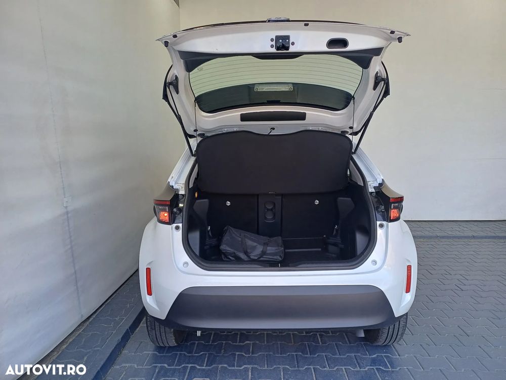 Toyota Yaris 1.5 VVT-i HSD Exclusive Style - 28