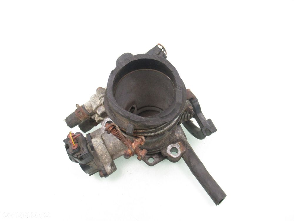 PRZEPUSTNICA TOYOTA YARIS I 1.3 VVTi 8945220130 1985001071 - 8