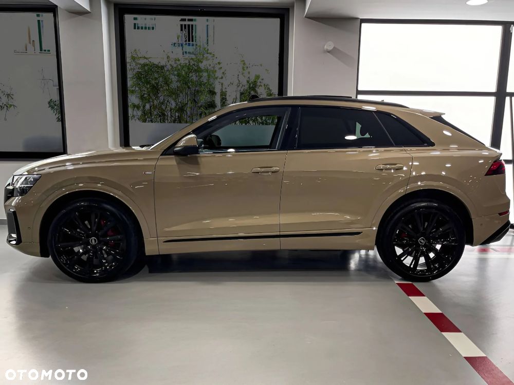 Audi Q8 - 3