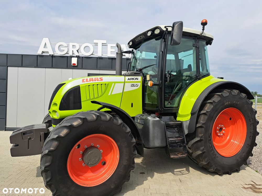 Claas ARION 630 CIS