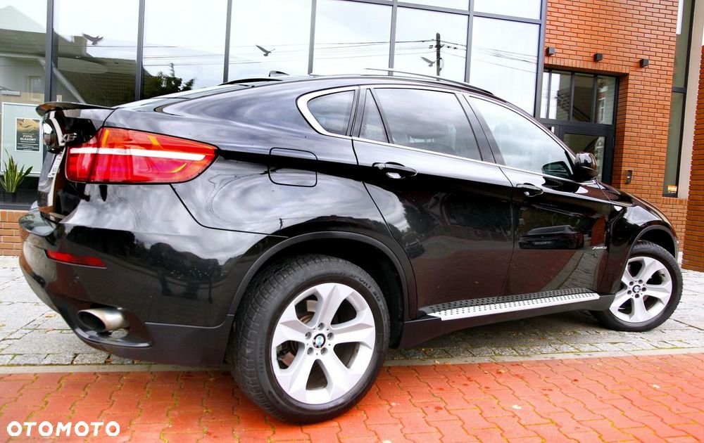 BMW X6 xDrive40d - 33