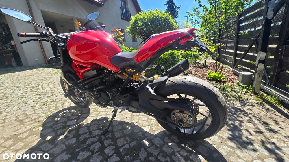 Ducati Monster - 9