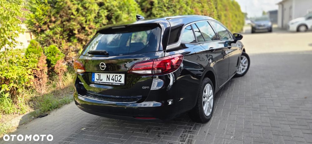 Opel Astra 1.6 D (CDTI) Start/Stop Innovation - 15