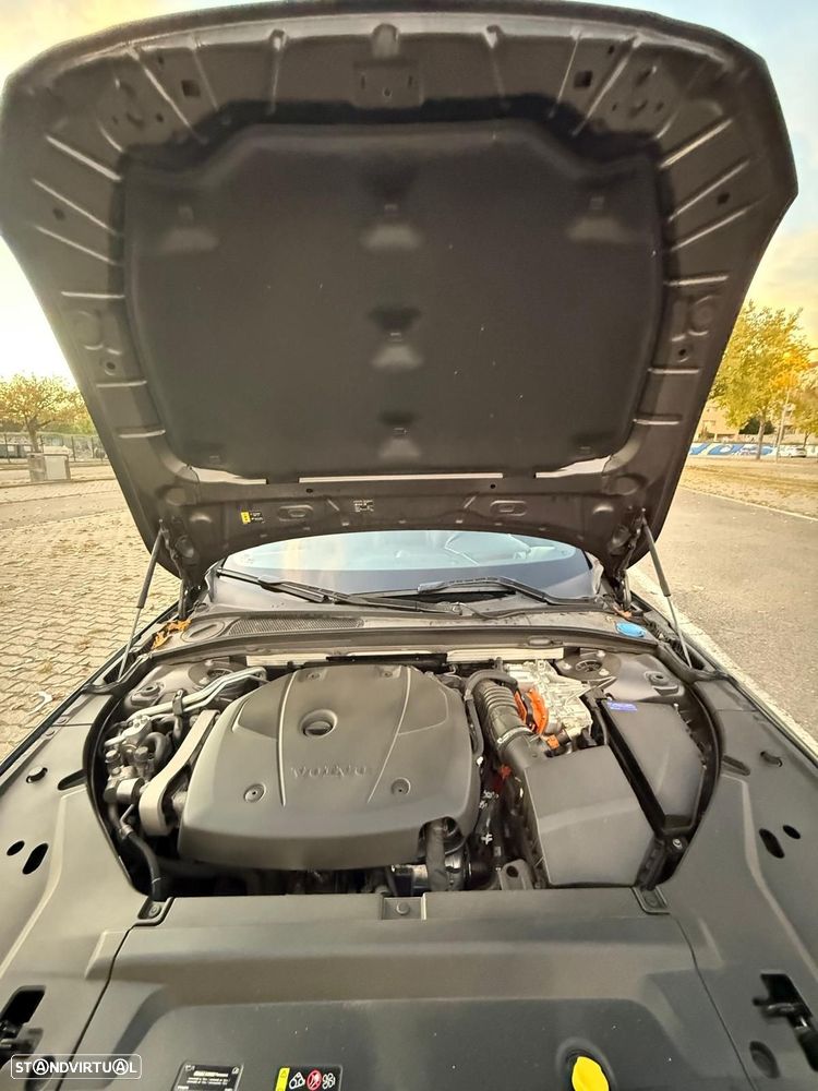 Volvo S90 - 34
