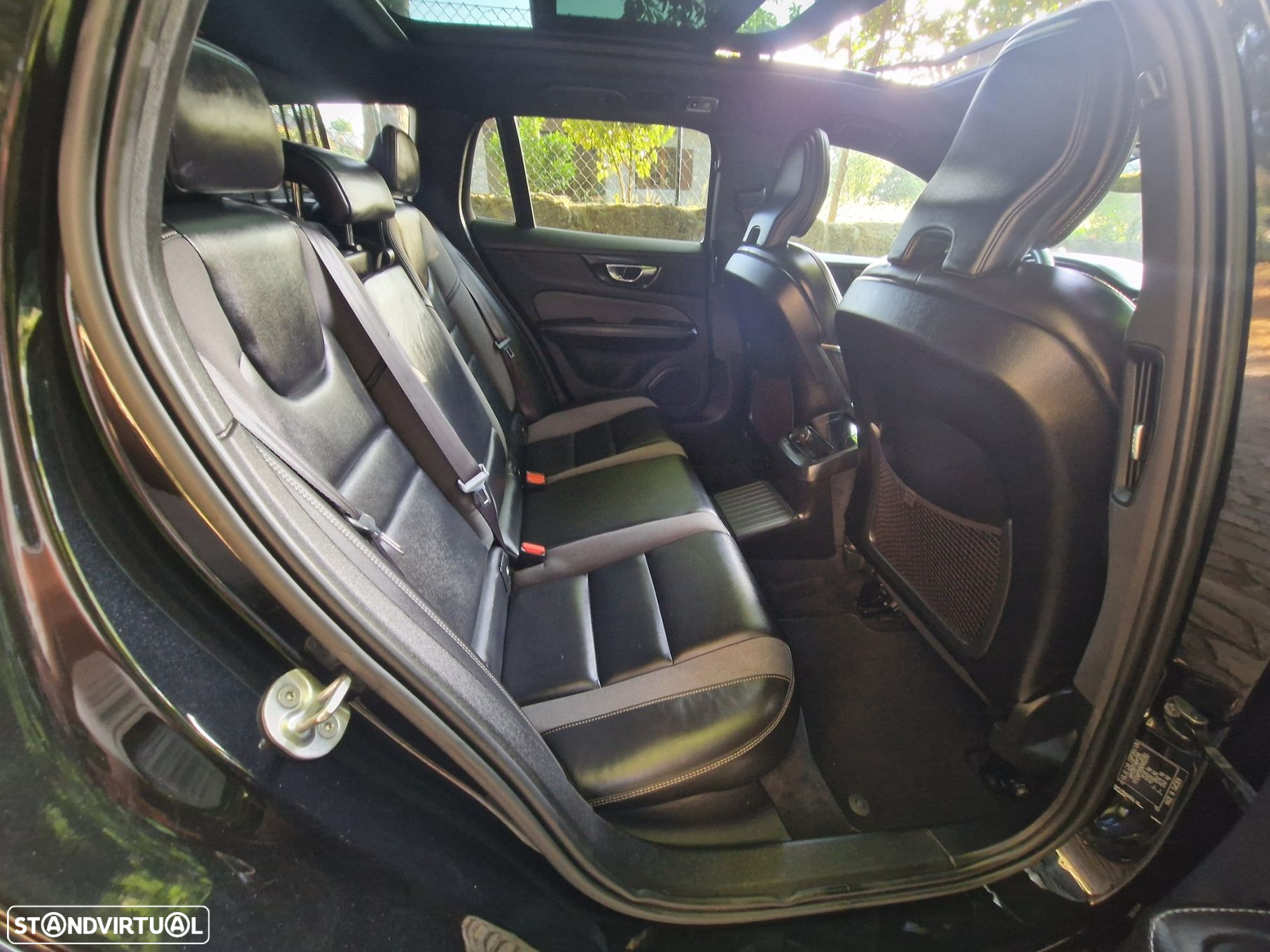 Volvo V60 2.0 T6 AWD TE Inscription Expression - 25