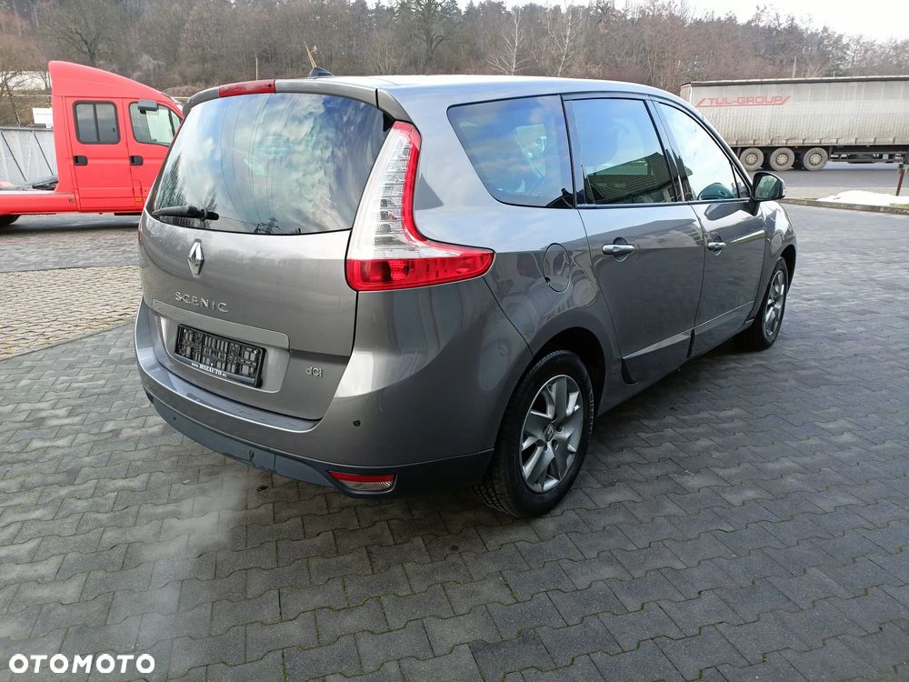 Renault Scenic - 5