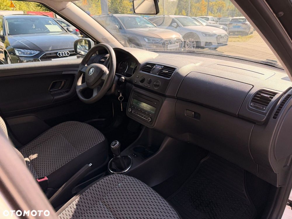 Skoda Fabia - 13