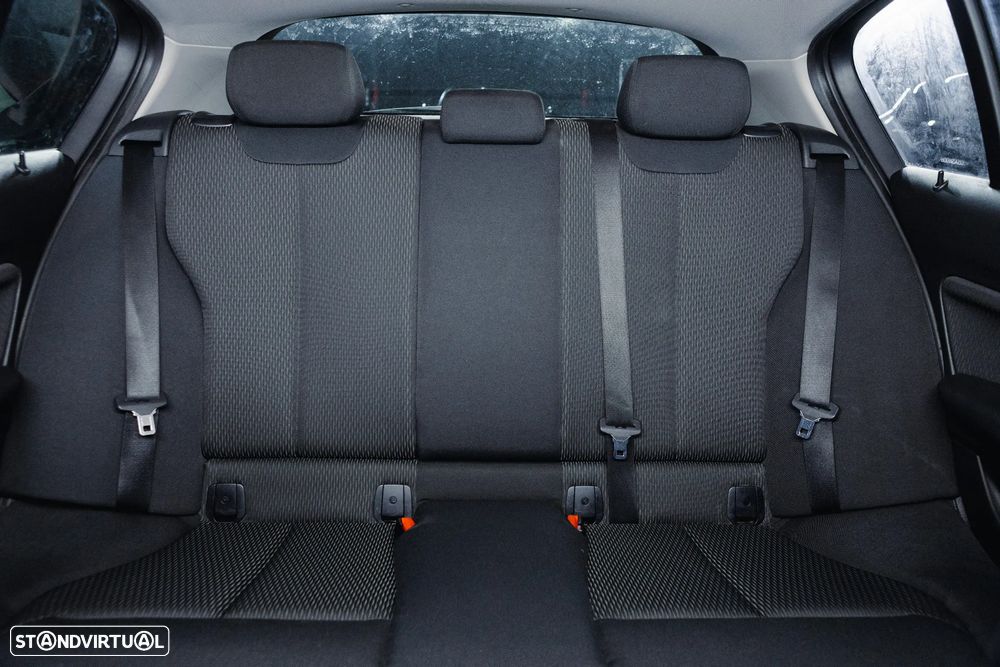 BMW 116 d EfficientDynamics Edition Sport Line - 7