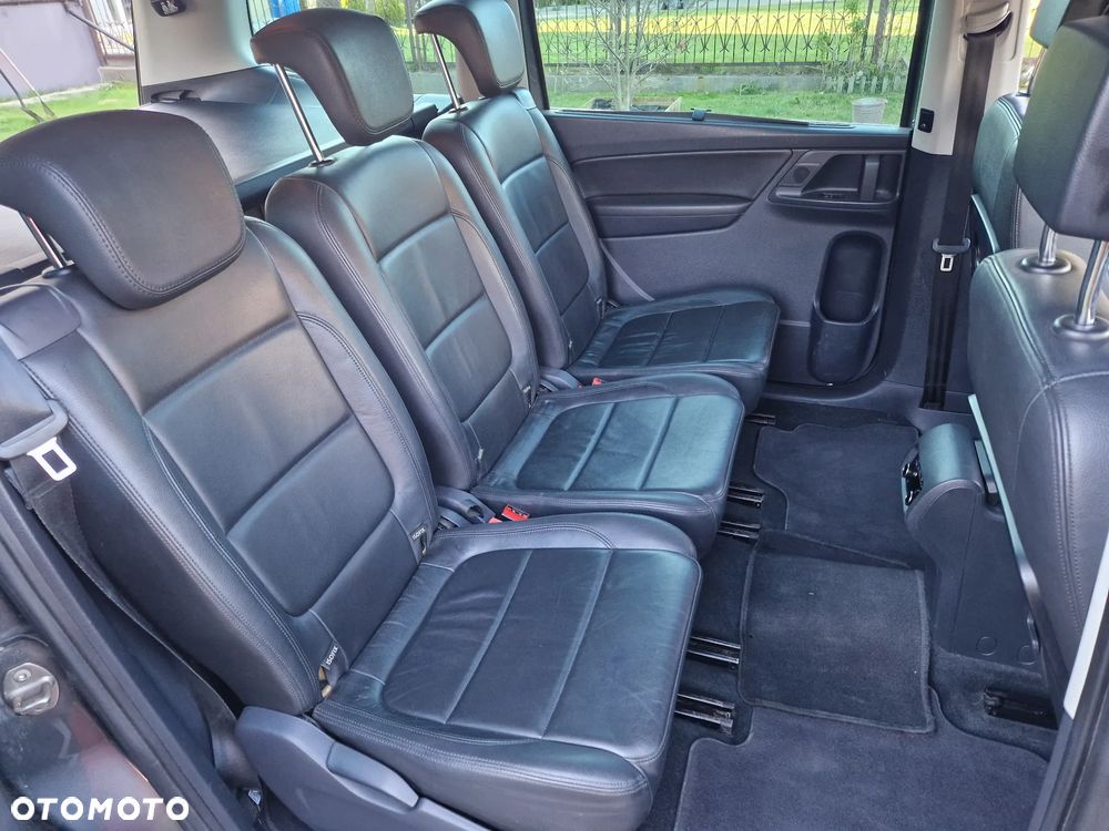 Volkswagen Sharan 2.0 TDI DSG BlueMotion Technology Highline - 14
